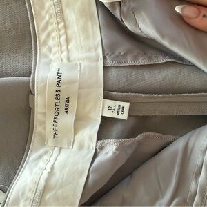 Aritzia The Effortless Pant in Light Gray